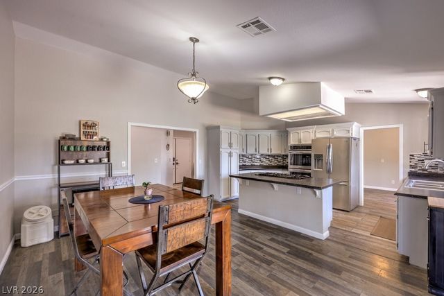 5809 Paseo Del Mar, Las Vegas, NV 89108