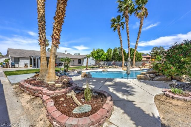 5809 Paseo Del Mar, Las Vegas, NV 89108