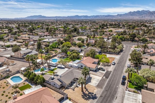 5809 Paseo Del Mar, Las Vegas, NV 89108