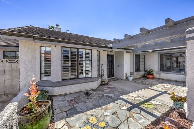 5809 Paseo Del Mar, Las Vegas, NV 89108