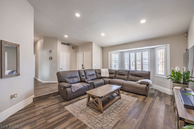 5809 Paseo Del Mar, Las Vegas, NV 89108