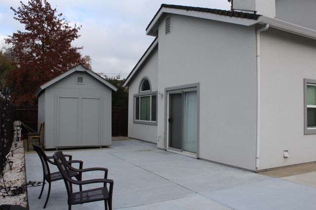 4834 Wind Creek Dr, Sacramento, CA 95838