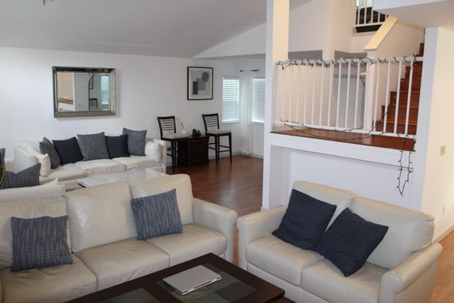 4834 Wind Creek Dr, Sacramento, CA 95838