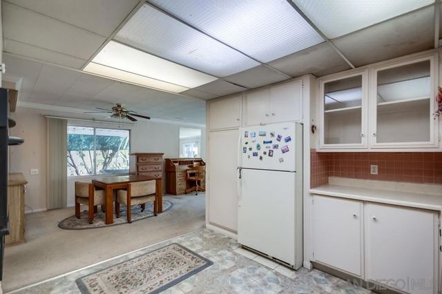 14215 Pecan Park Ln SPC 28, El Cajon, CA 92021