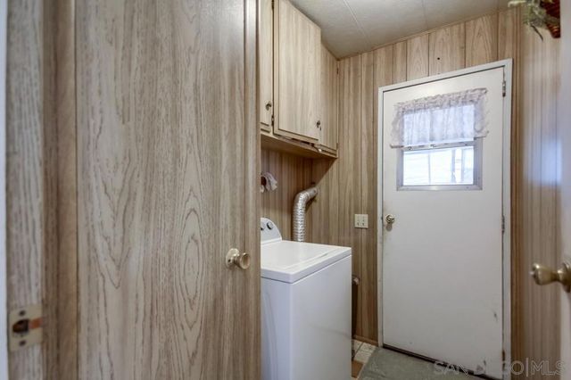 14215 Pecan Park Ln SPC 28, El Cajon, CA 92021