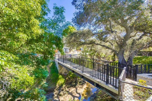 14215 Pecan Park Ln SPC 28, El Cajon, CA 92021