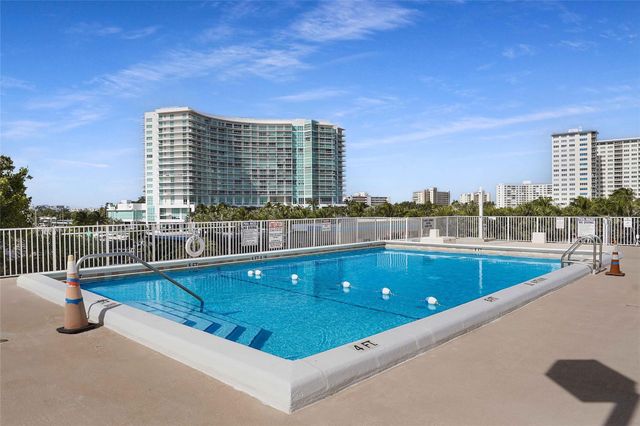 111 Briny Avenue 1909, Pompano Beach, FL 33062