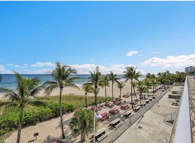 111 Briny Avenue 1909, Pompano Beach, FL 33062