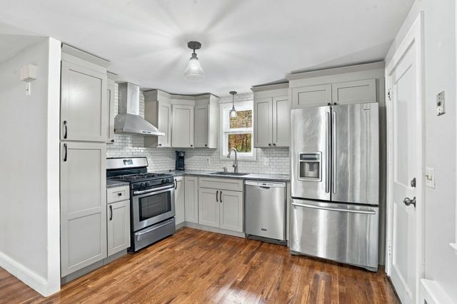 244 Mechanic St, Foxboro, MA 02035