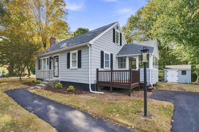 244 Mechanic St, Foxboro, MA 02035