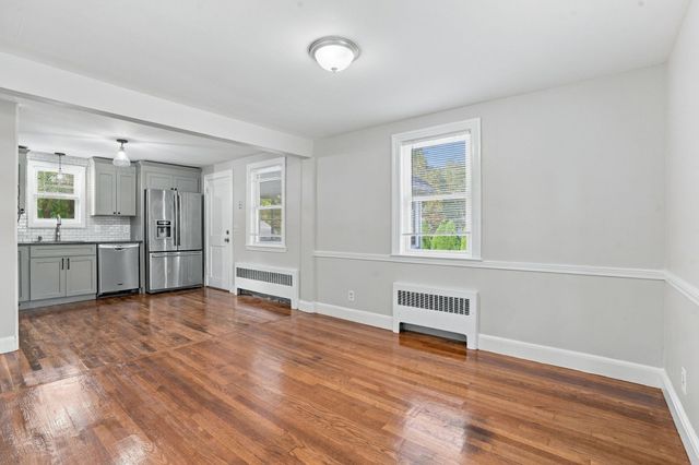 244 Mechanic St, Foxboro, MA 02035