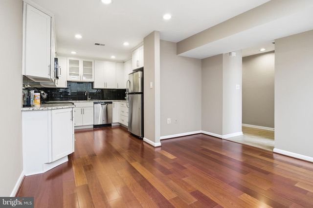 10995 THRUSH RD, Reston, VA 20191