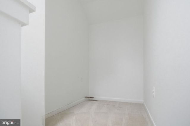 10995 THRUSH RD, Reston, VA 20191