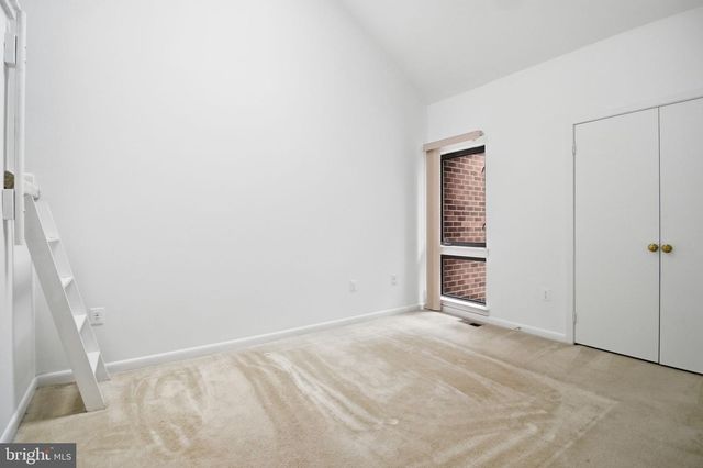10995 THRUSH RD, Reston, VA 20191