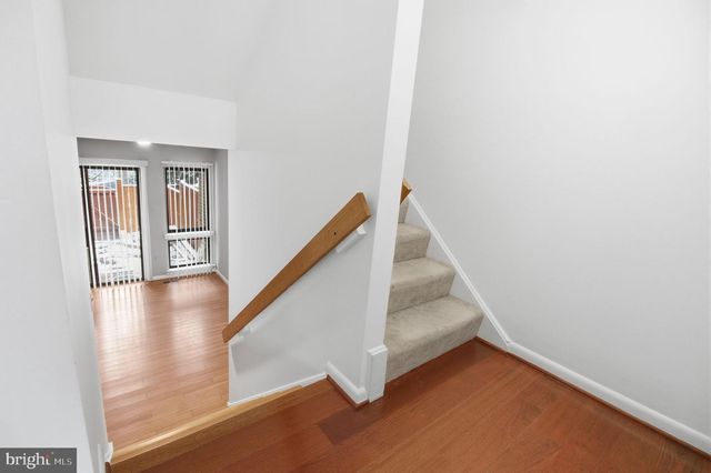 10995 THRUSH RD, Reston, VA 20191