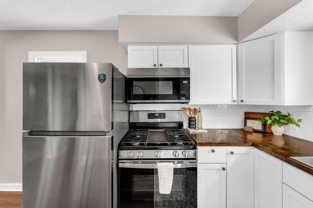 644 W 20th Street, Holland, MI 49423