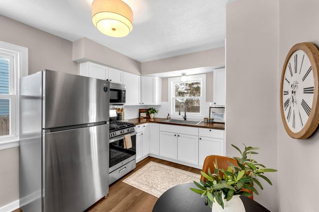 644 W 20th Street, Holland, MI 49423