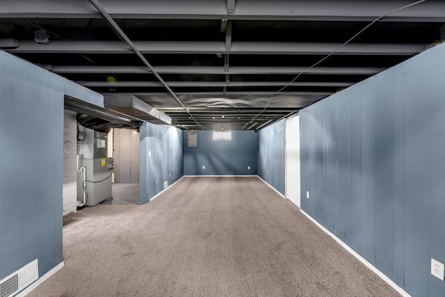 644 W 20th Street, Holland, MI 49423