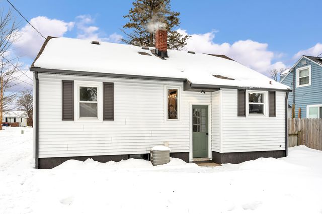 644 W 20th Street, Holland, MI 49423