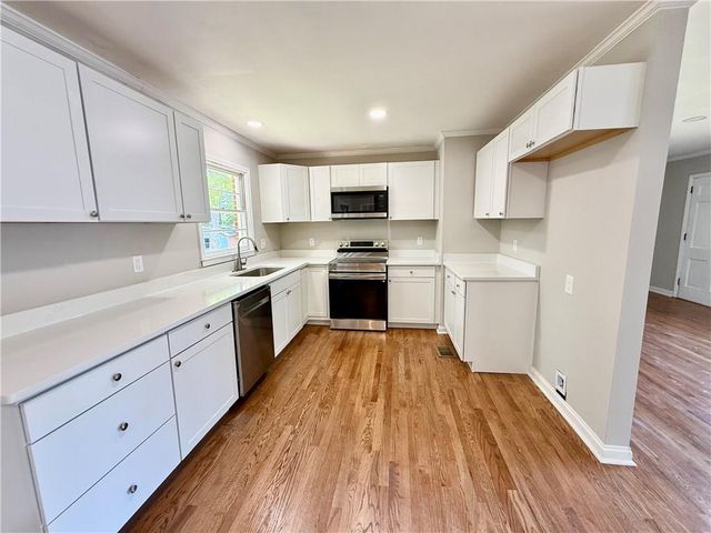 234 N 5th Avenue, Winder, GA 30680