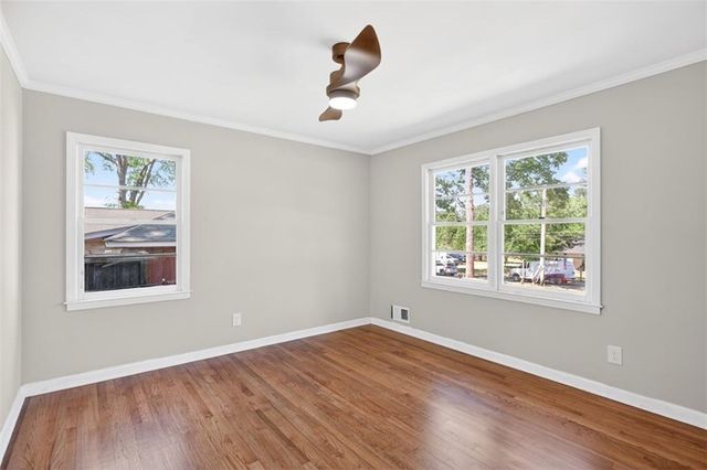 234 N 5th Avenue, Winder, GA 30680