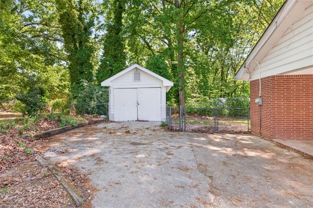 234 N 5th Avenue, Winder, GA 30680