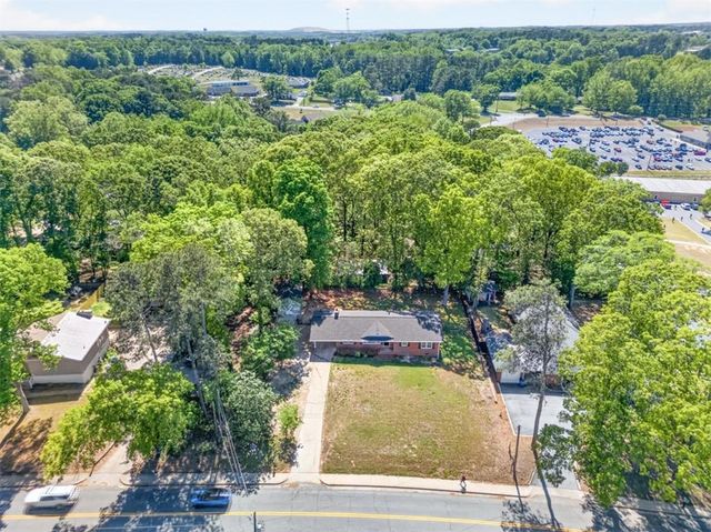 234 N 5th Avenue, Winder, GA 30680