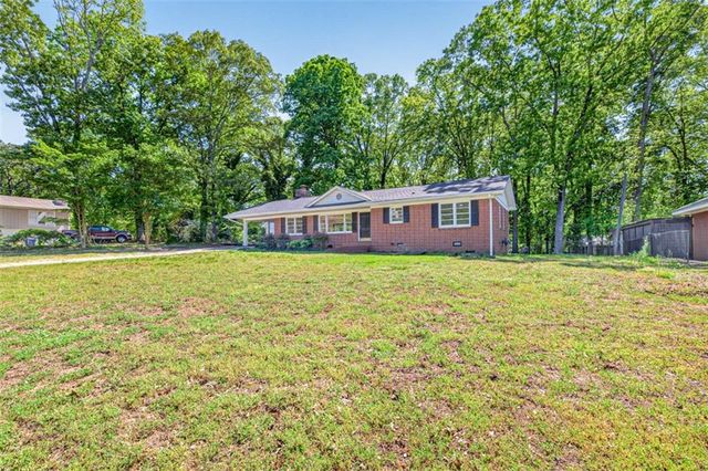 234 N 5th Avenue, Winder, GA 30680