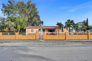 16001 NW 28th Pl, Miami Gardens, FL 33054