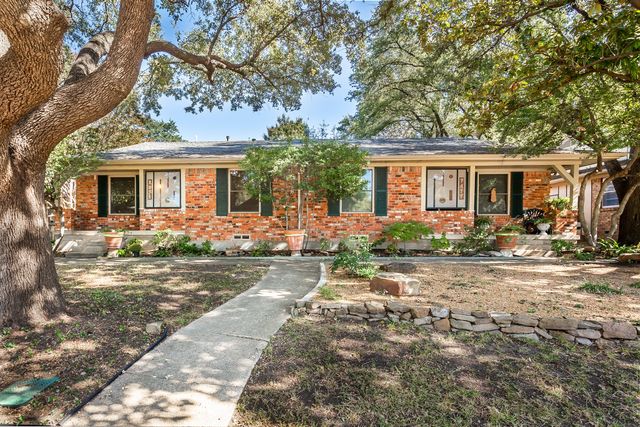 7475 Brentcove Circle, Dallas, TX 75214