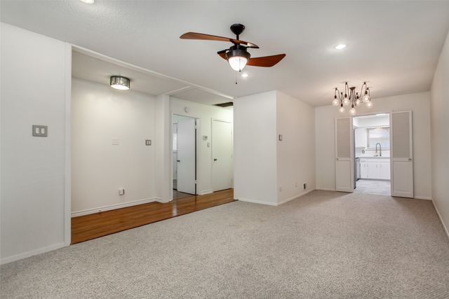 7475 Brentcove Circle, Dallas, TX 75214