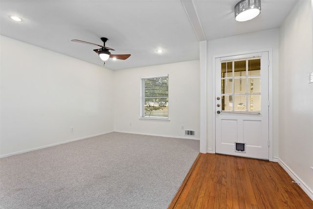 7475 Brentcove Circle, Dallas, TX 75214