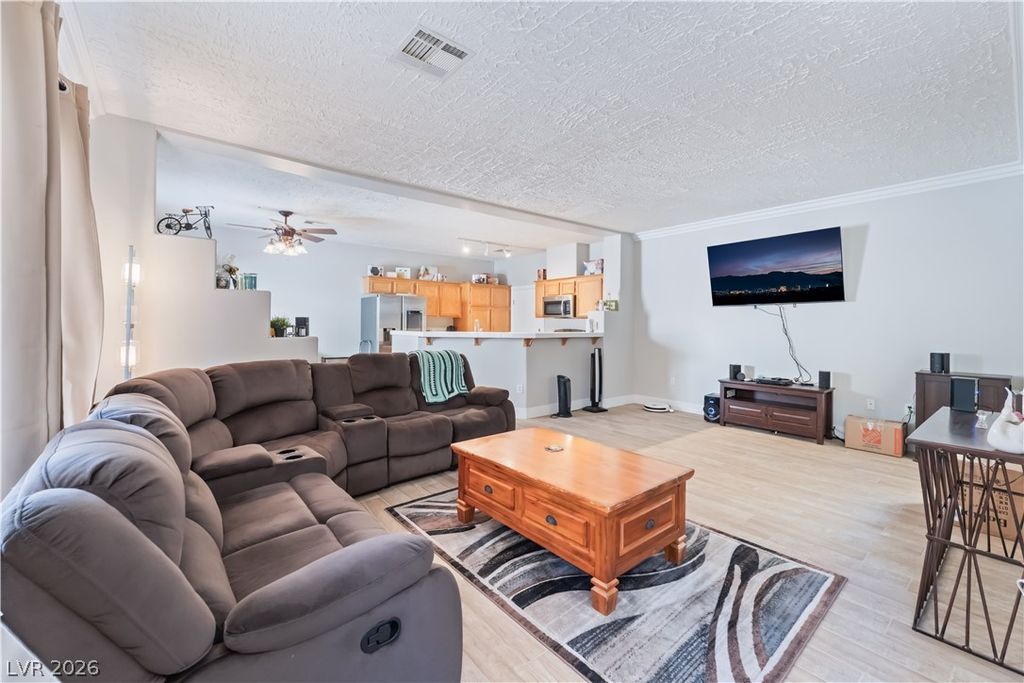 2050 North Los Feliz Street 104, Las Vegas, NV 89156 — photo 5