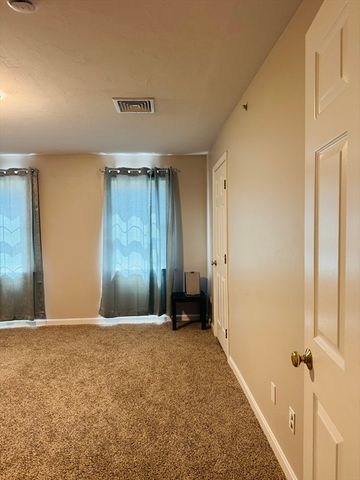 717 Hampton Way 717, Abington, MA 02351