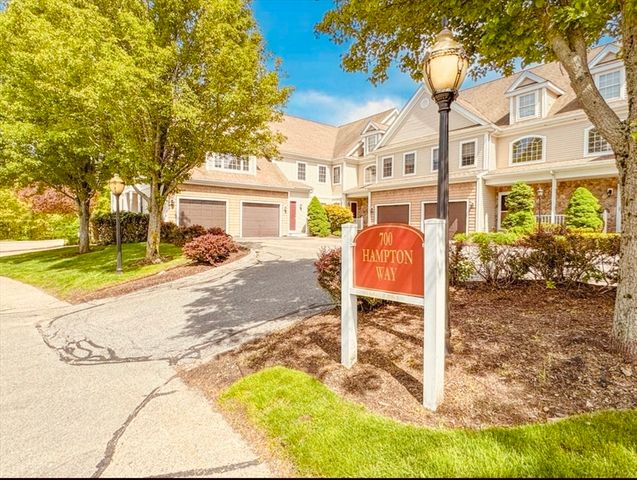 717 Hampton Way 717, Abington, MA 02351