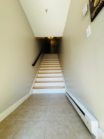 717 Hampton Way 717, Abington, MA 02351
