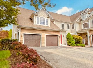 717 Hampton Way 717, Abington, MA 02351