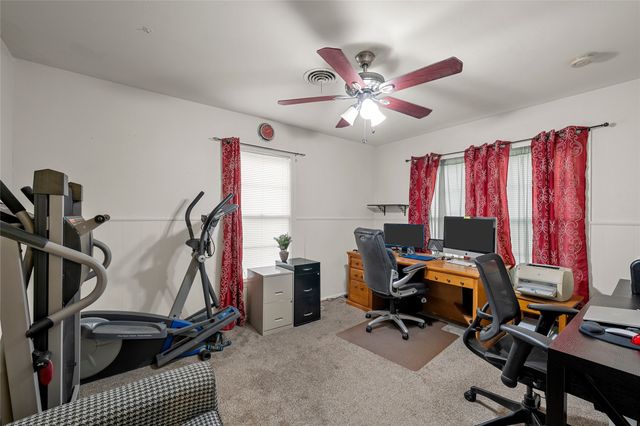 2433 N 42nd Street, Waco, TX 76710