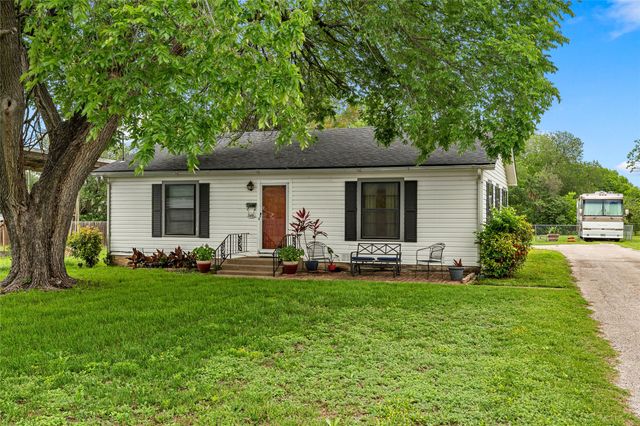 2433 N 42nd Street, Waco, TX 76710