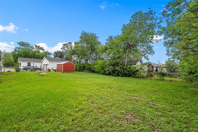 2433 N 42nd Street, Waco, TX 76710