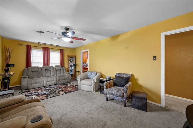 2433 N 42nd Street, Waco, TX 76710
