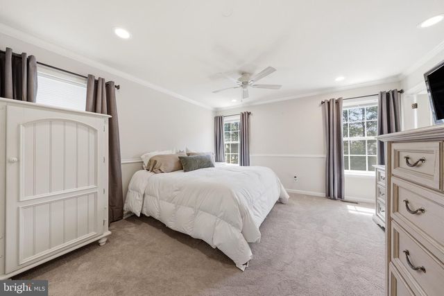 28 DERBY DR, Sewell, NJ 08080