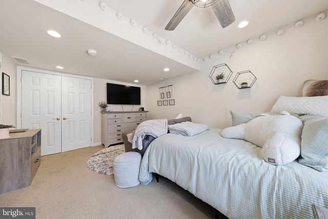 28 DERBY DR, Sewell, NJ 08080
