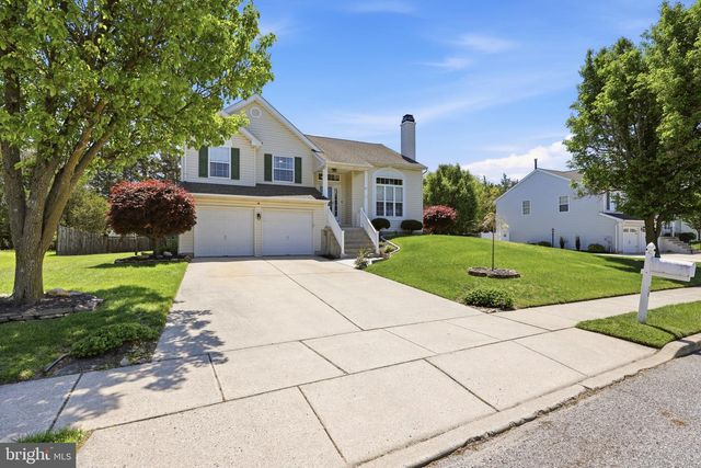 28 DERBY DR, Sewell, NJ 08080
