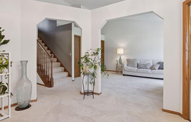 1701 Livingston Avenue B, West Saint Paul, MN 55118