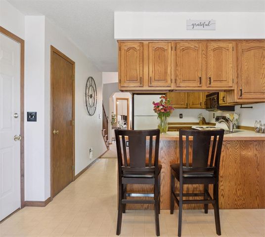 1701 Livingston Avenue B, West Saint Paul, MN 55118