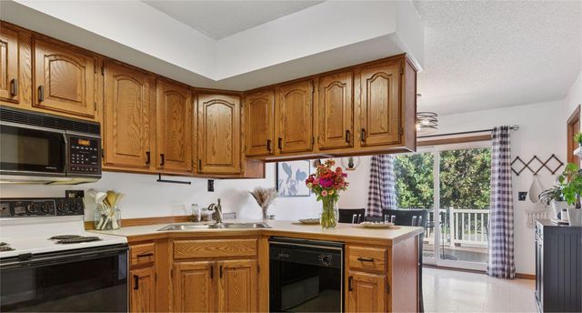 1701 Livingston Avenue B, West Saint Paul, MN 55118