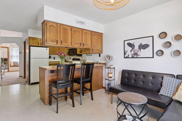 1701 Livingston Avenue B, West Saint Paul, MN 55118