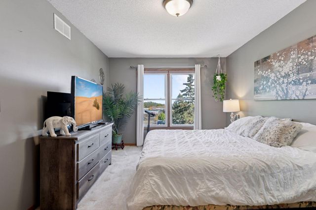 1701 Livingston Avenue B, West Saint Paul, MN 55118