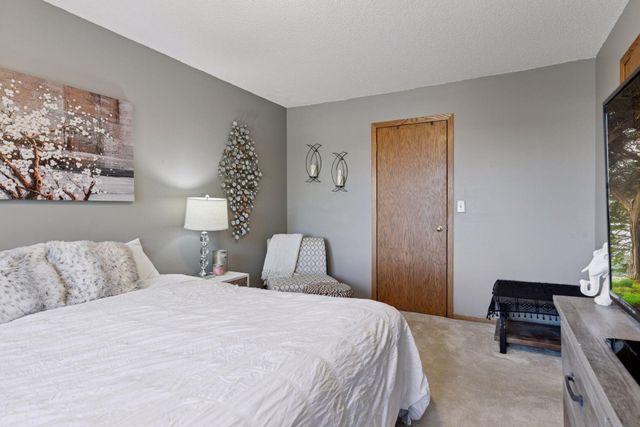 1701 Livingston Avenue B, West Saint Paul, MN 55118